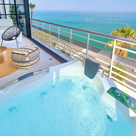 Savanna Beach. Amazing Apartment With Jacuzzi Torremolinos Eksteriør billede